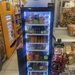 El Toro Gas & Liquor - Cold liquor