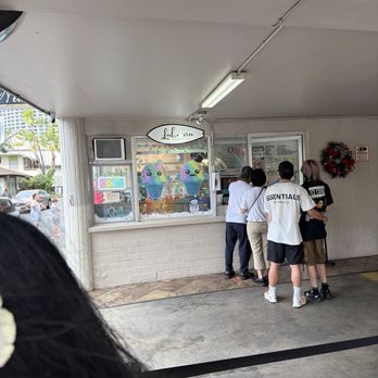 Lahaina Shave Ice - Outside - Desserts Near Me - Honolulu, Hawaii