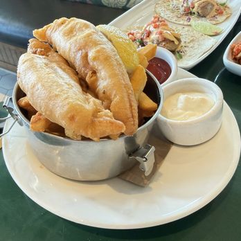 Merriman's Honolulu - Fish and Chips - Hawaiian Near Me - Honolulu, Hawaii Merriman's Honolulu - Fish and Chips - Hawaiian Near Me - Honolulu, Hawaii