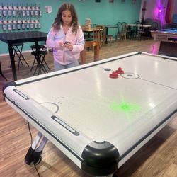 Mix It Shack - Air hockey fingers