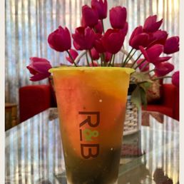 Hawaiian Fruit Green Tea. Hawaiian Fruit Green Tea.