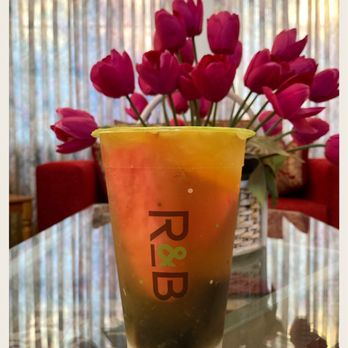R&B Tea - Hawaiian Fruit Green Tea. - Bubble Tea Near Me - Huntington Beach, California