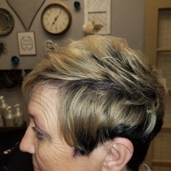 Boxed Beauty Bar - Black Root shade with blonde ends - Hair Stylists Near Me - Glendale, Arizona Boxed Beauty Bar - Black Root shade with blonde ends - Hair Stylists Near Me - Glendale, Arizona