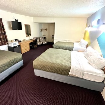 Western Motel - Route 66, U-Drop In, Conoco Tower Plaza, view room - Hotels Near Me - Shamrock, Texas Western Motel - Route 66, U-Drop In, Conoco Tower Plaza, view room - Hotels Near Me - Shamrock, Texas