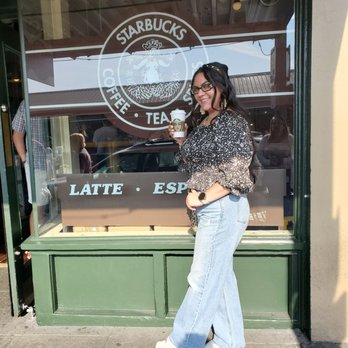 Starbucks - Coffee & Tea Near Me - Seattle, Washington