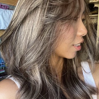 Maxi Hair Salon - Hair Salons Near Me - Berkeley, California
