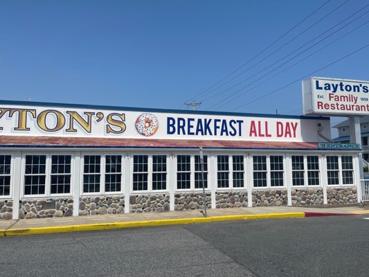 Layton's Family Restaurant by null