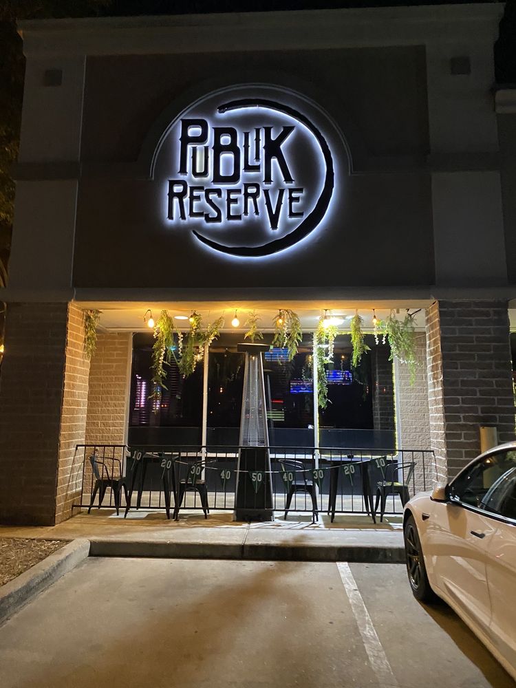 Publik Reserve Logo