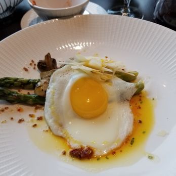 Bacchus Ristorante - Italian Near Me - Windsor, Ontario