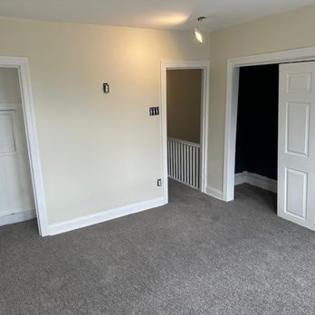 Fast Painting 10 - Carpet a bedroom - General Contractors Near Me