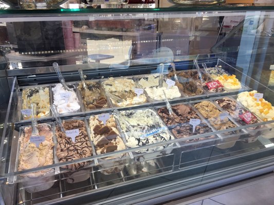Alandas Gelato by null