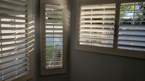 Shutters OC by null