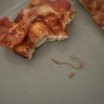 Round Table Pizza - Create Your Own Pizza (Large 12 Slices) And elastic band - Pizza Near Me - Apple Valley, California