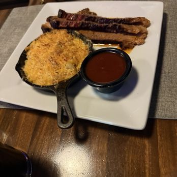 Epic SmokeHouse - Brisket with mac and cheese - Steakhouses Near Me - Arlington, Virginia