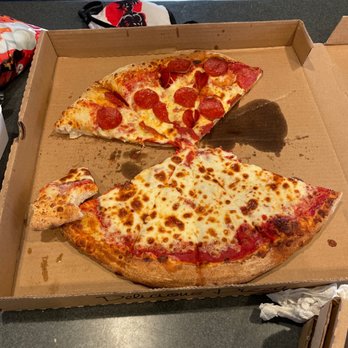 Diamond Plus Pizza - Pizza - Pizza Near Me - Hemet, California