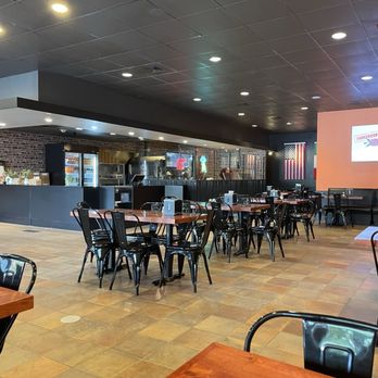 Bowie Pizza - Pizza Near Me - Gainesville, Florida