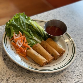 Pho Saigon - Crispy Spring Rolls - Vietnamese Near Me - Hackensack, New Jersey