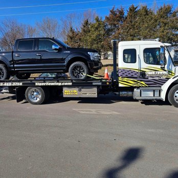 Tiger Towing - Towing Near Me - Columbia, Missouri Tiger Towing - Towing Near Me - Columbia, Missouri