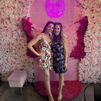 Pink Cafe - Cafes Near Me - Hallandale Beach, Florida Pink Cafe - Cafes Near Me - Hallandale Beach, Florida