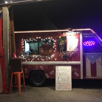 Dos Abuelas - a food truck decorated for christmas - Food Trucks Near Me - Denver, Colorado
