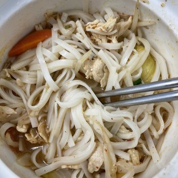 Thai on Clinton - Chicken Tom Yim Soup Noodle - Food Trucks Near Me - Brooklyn, New York