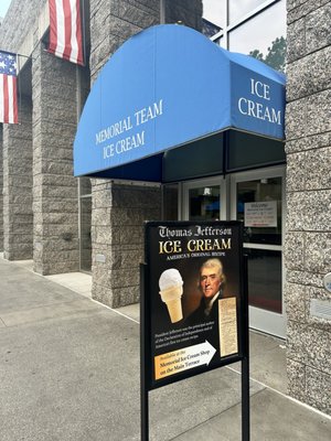 Memorial Team Ice Cream by null