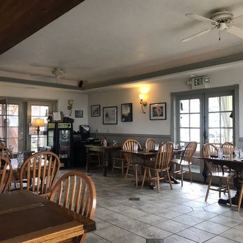 Zach's Bistro - Loved the cozy feel! - New American Near Me - Newport, Oregon