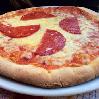 Luzzi - Mozzarella and spicy salami pizza 7€ - Pizza Near Me - Rome, RM Luzzi - Mozzarella and spicy salami pizza 7€ - Pizza Near Me - Rome, RM