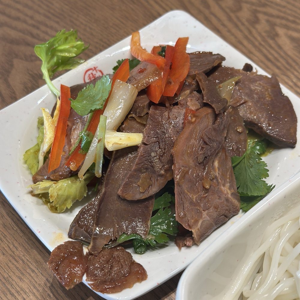 Garlic Beef Shank