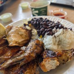 Pollo Tropical