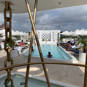 Dream South Beach, by Hyatt - Pool - Hotels Near Me - Miami Beach, Florida Dream South Beach, by Hyatt - Pool - Hotels Near Me - Miami Beach, Florida