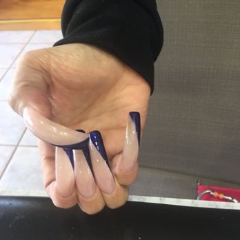 Cosmo Spa and Nails - Beautiful build and fab design - Nail Salons Near Me - Morrisville, North Carolina