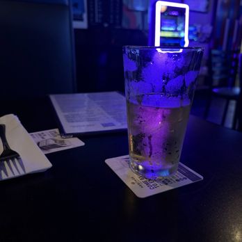 Blue Rock Pizza & Tap - Pizza Near Me - High Point, North Carolina