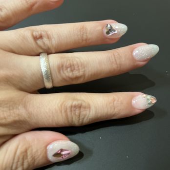 Nail C Beauty Salon - Sparkly Cruise nails - Nail Salons Near Me - Kent, Washington Nail C Beauty Salon - Sparkly Cruise nails - Nail Salons Near Me - Kent, Washington