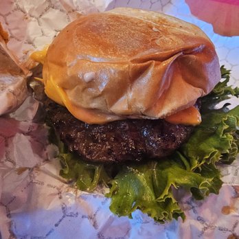 Fred's Burger - Another view of my cheeseburger - Burgers Near Me - San Jose, California