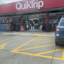 Exterior photo of QuikTrip - Oak Grove, Missouri Exterior photo of QuikTrip - Oak Grove, Missouri