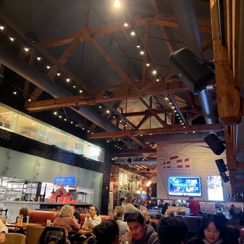 Amsterdam BrewHouse - Main dining area - Breweries Near Me - Toronto, Ontario