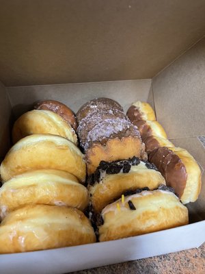 Colonial Donuts by null