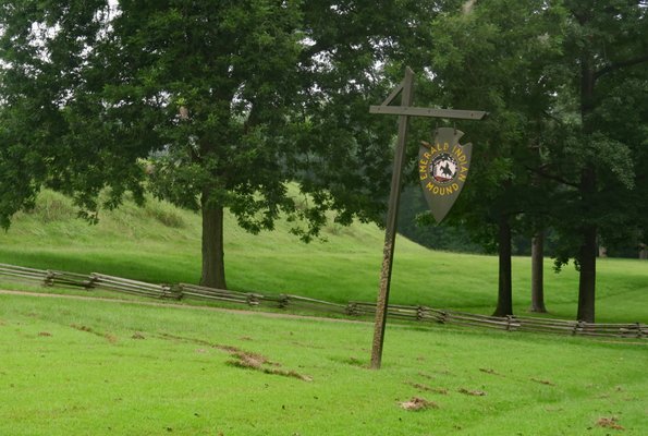 Emerald Mound by null