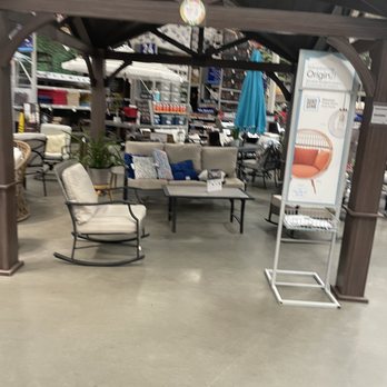 Lowe's Home Improvement - Hardware Stores Near Me - Clovis, California