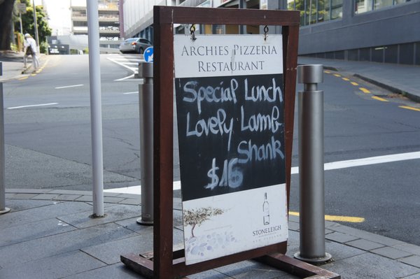 Archie's Restaurant & Pizzeria by null