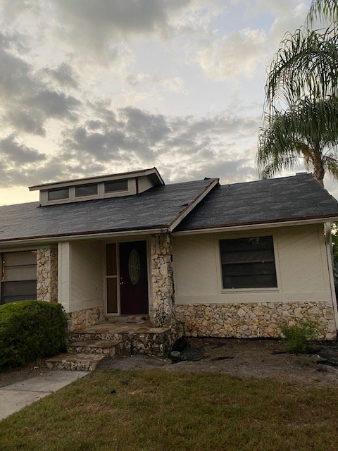 Slide of New Horizons Roofing