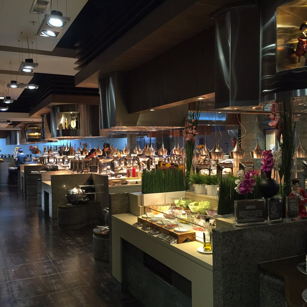 nice looking buffet area