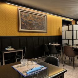 Siam Ratree Thai Restaurant - Dining room