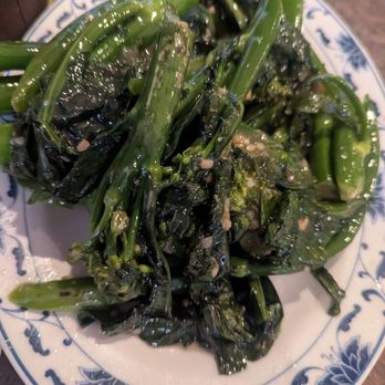 Harbor City Restaurant - Chinese Broccoli With Garlic Sauce - Barbeque Near Me - Seattle, Washington Harbor City Restaurant - Chinese Broccoli With Garlic Sauce - Barbeque Near Me - Seattle, Washington