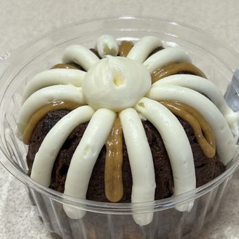 Nothing Bundt Cakes - Reese's Chocolate Peanut Butter Bundtlet - Bakeries Near Me - Greenfield, Wisconsin
