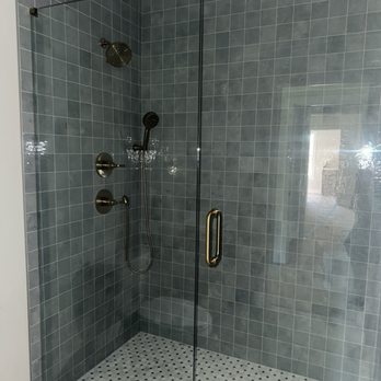 Flooring Specialist - Guest Tile Shower - General Contractors Near Me - Bonaire, Georgia Flooring Specialist - Guest Tile Shower - General Contractors Near Me - Bonaire, Georgia