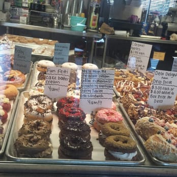 Mojo Donuts - Look at the display - Donuts Near Me - Pembroke Pines, Florida Mojo Donuts - Look at the display - Donuts Near Me - Pembroke Pines, Florida