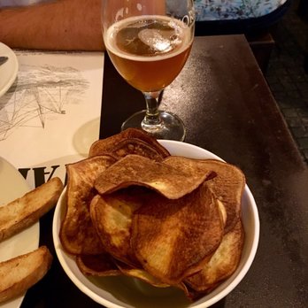 Taberna Açor - Local beer and sweet potato chips - Tabernas Near Me - Ponta Delgada, 20 Taberna Açor - Local beer and sweet potato chips - Tabernas Near Me - Ponta Delgada, 20