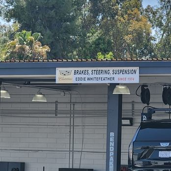 Crestview Cadillac - Master technicians supervise each department - Car Dealers Near Me - West Covina, California